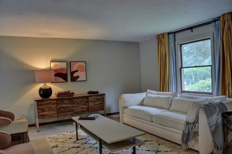 Why Simplify Your Home? (What Decluttering Actually Changes)